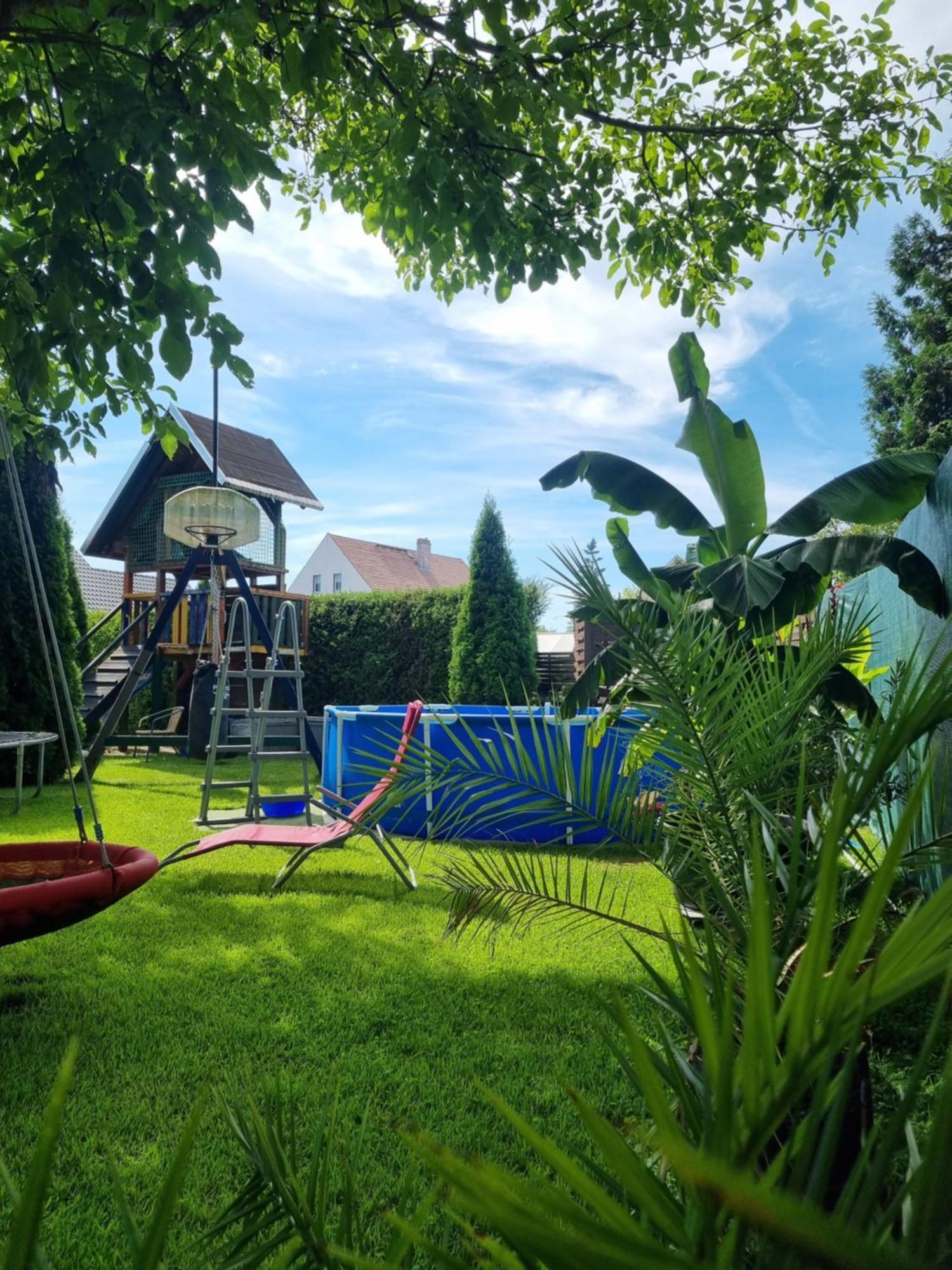 Ferienwohnung *Zur Weinbergstrasse* Lauta Exterior foto